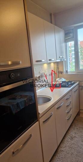 Baba Novac, apartament 3 camere.